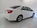 Super White - Camry SE Photo No. 22