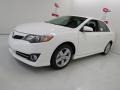 Super White - Camry SE Photo No. 3