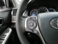Super White - Camry SE Photo No. 17