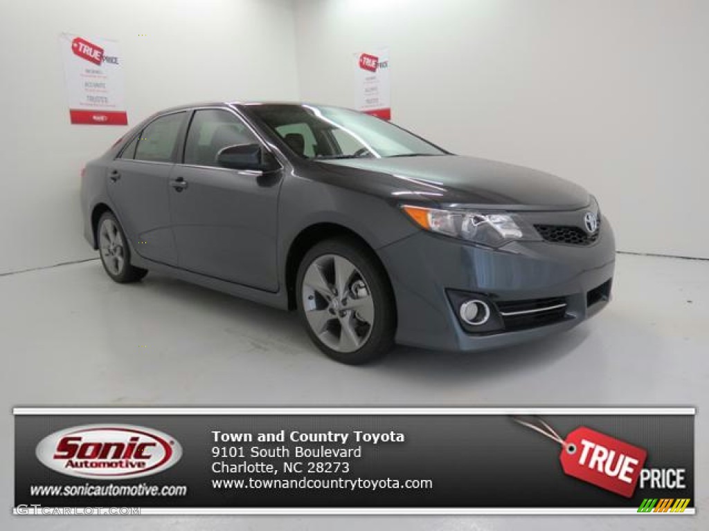 2013 Camry SE V6 - Magnetic Gray Metallic / Black photo #1