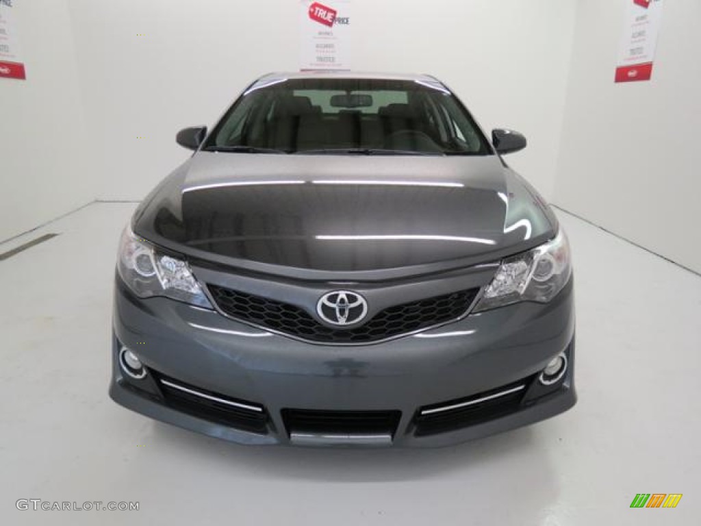 2013 Camry SE V6 - Magnetic Gray Metallic / Black photo #2