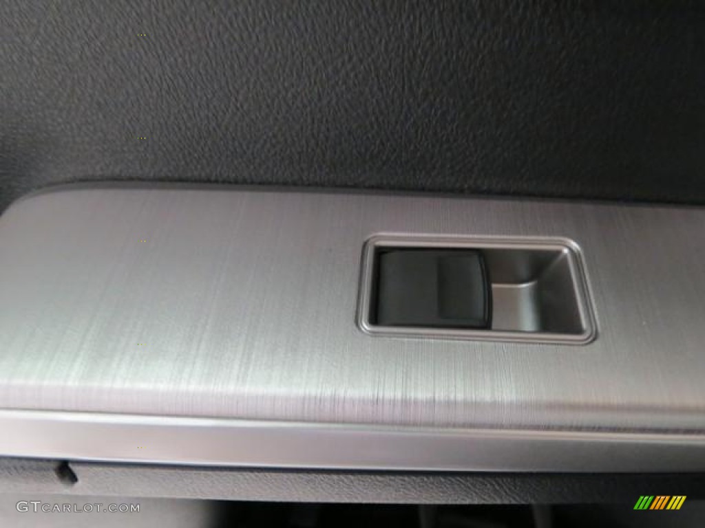 2013 Camry SE V6 - Magnetic Gray Metallic / Black photo #7