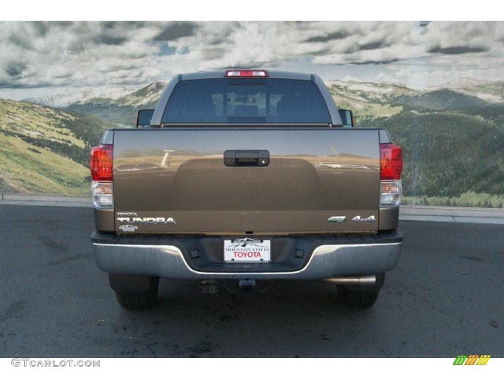 2013 Tundra Double Cab 4x4 - Pyrite Mica / Black photo #4