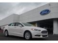 2013 White Platinum Metallic Tri-coat Ford Fusion Hybrid SE  photo #1