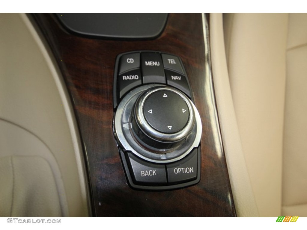 2010 3 Series 328i Convertible - Black Sapphire Metallic / Cream Beige photo #25