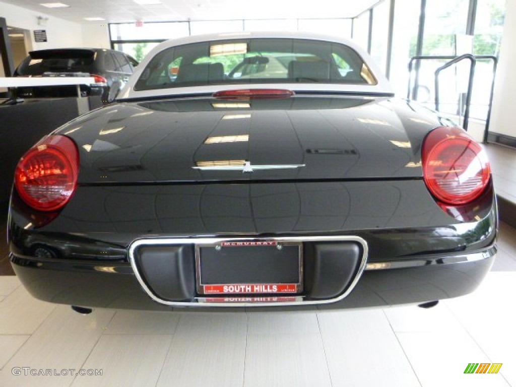 2002 Thunderbird Neiman Marcus Edition - Evening Black / Nieman Marcus Silver/Grey photo #3