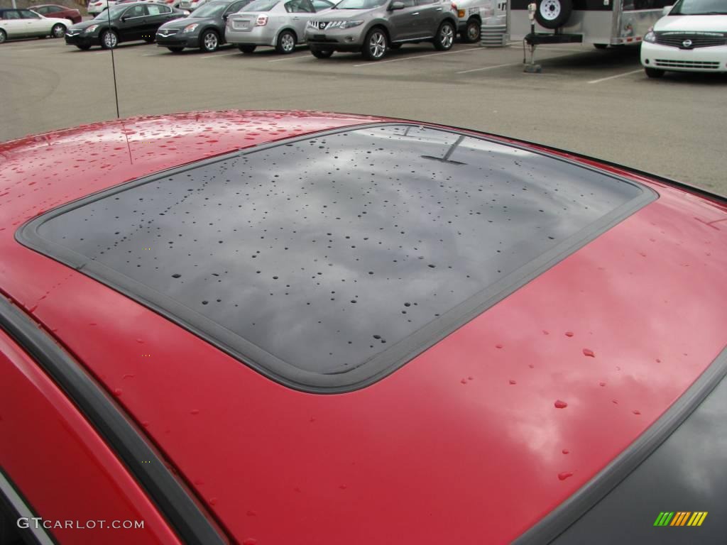 2001 Sebring LXi Coupe - Indy Red / Black/Light Gray photo #7
