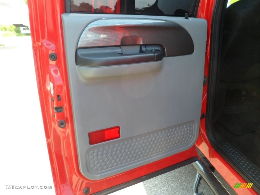2006 F350 Super Duty XLT Crew Cab 4x4 Dually - Red Clearcoat / Dark Flint photo #21