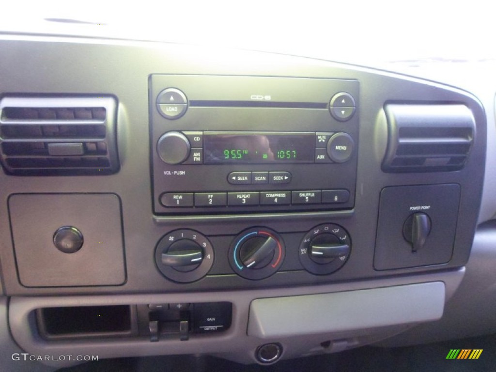 2006 F350 Super Duty XLT Crew Cab 4x4 Dually - Red Clearcoat / Dark Flint photo #25