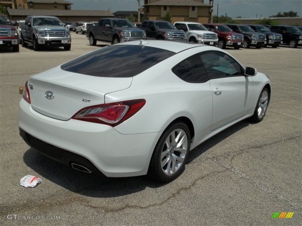 2013 Genesis Coupe 2.0T Premium - White Satin Pearl / Gray Leather/Gray Cloth photo #4