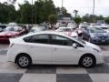 Blizzard White Pearl - Prius Hybrid IV Photo No. 3
