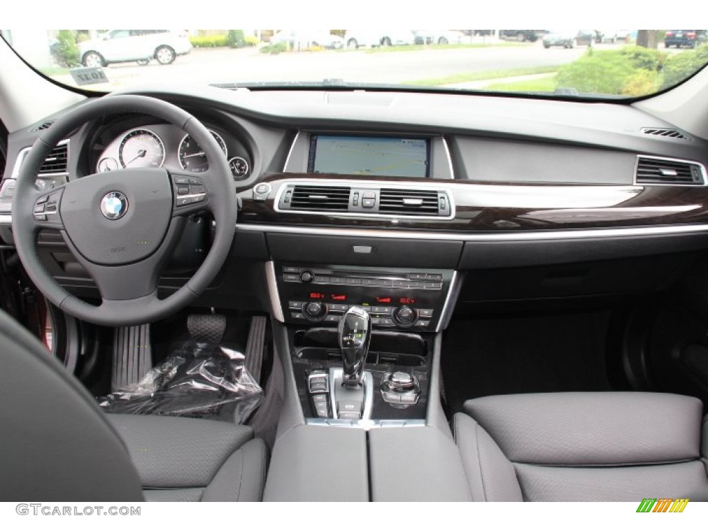 2013 BMW 5 Series 550i xDrive Gran Turismo Black Dashboard Photo #83062167