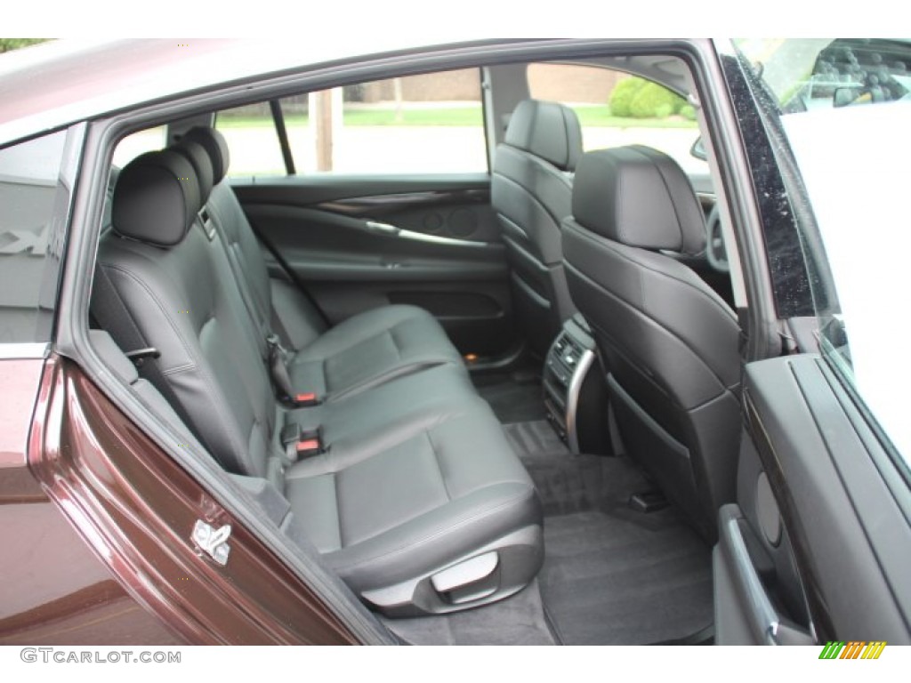 2013 BMW 5 Series 550i xDrive Gran Turismo Rear Seat Photos