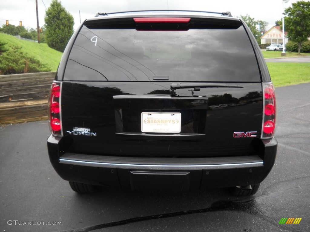 2013 Yukon Denali AWD - Onyx Black / Ebony photo #5