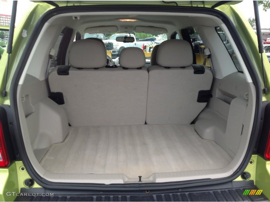 2012 Ford Escape XLT 4WD Trunk Photos