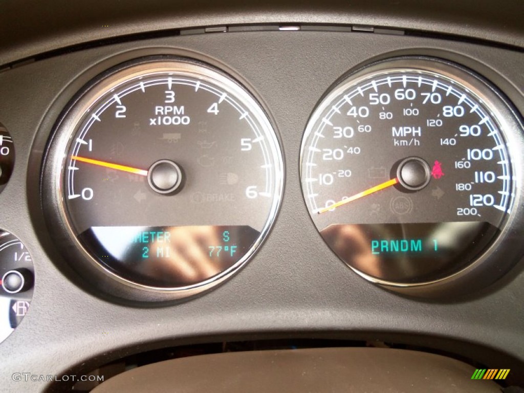 2013 Chevrolet Suburban 2500 LS 4x4 Gauges Photos