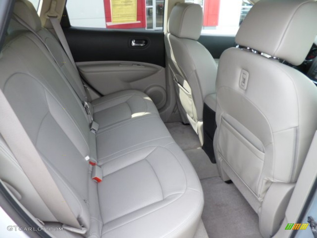 2011 Rogue SL AWD - Silver Ice Metallic / Gray photo #6
