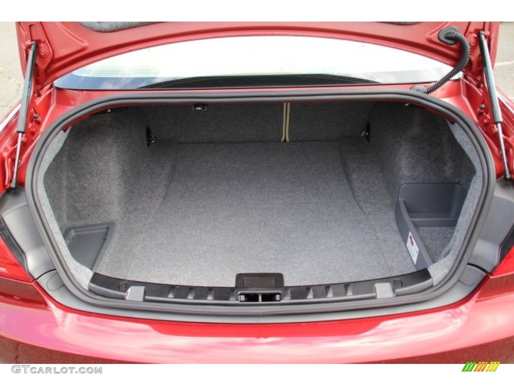 2013 BMW 3 Series 328i xDrive Coupe Trunk Photo #83072048