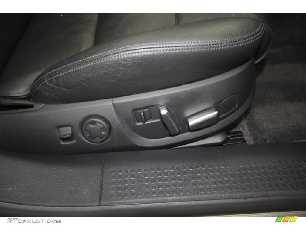 2004 A8 L 4.2 quattro - Atlas Grey Metallic / Black photo #48