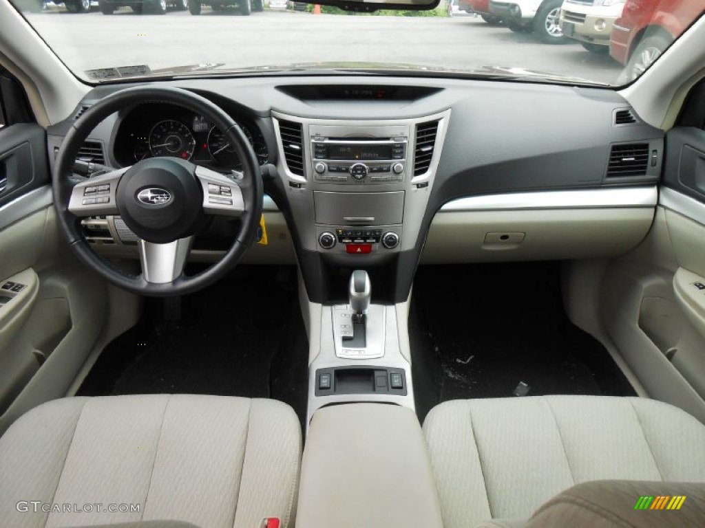 2011 Outback 2.5i Premium Wagon - Caramel Bronze Pearl / Warm Ivory photo #18