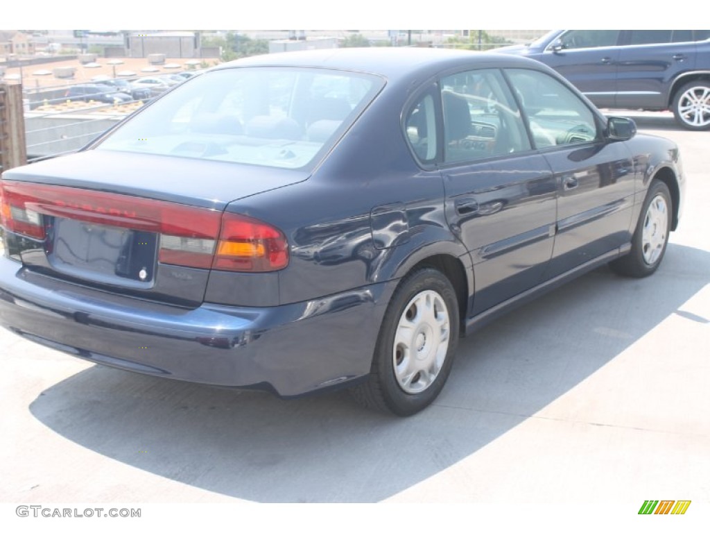 2004 Legacy L Sedan - Mystic Blue Pearl / Gray Moquette photo #9