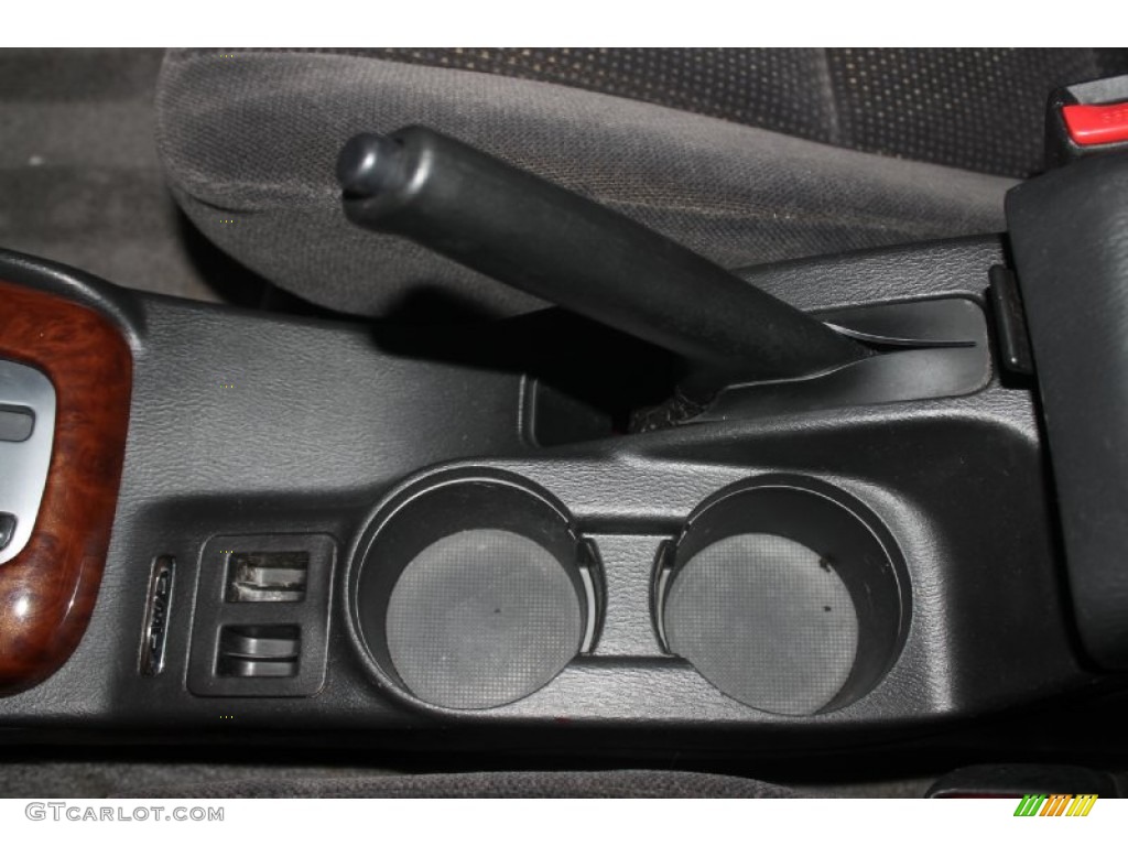 2004 Legacy L Sedan - Mystic Blue Pearl / Gray Moquette photo #21
