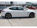 Carrara White - Panamera 4 Photo No. 10