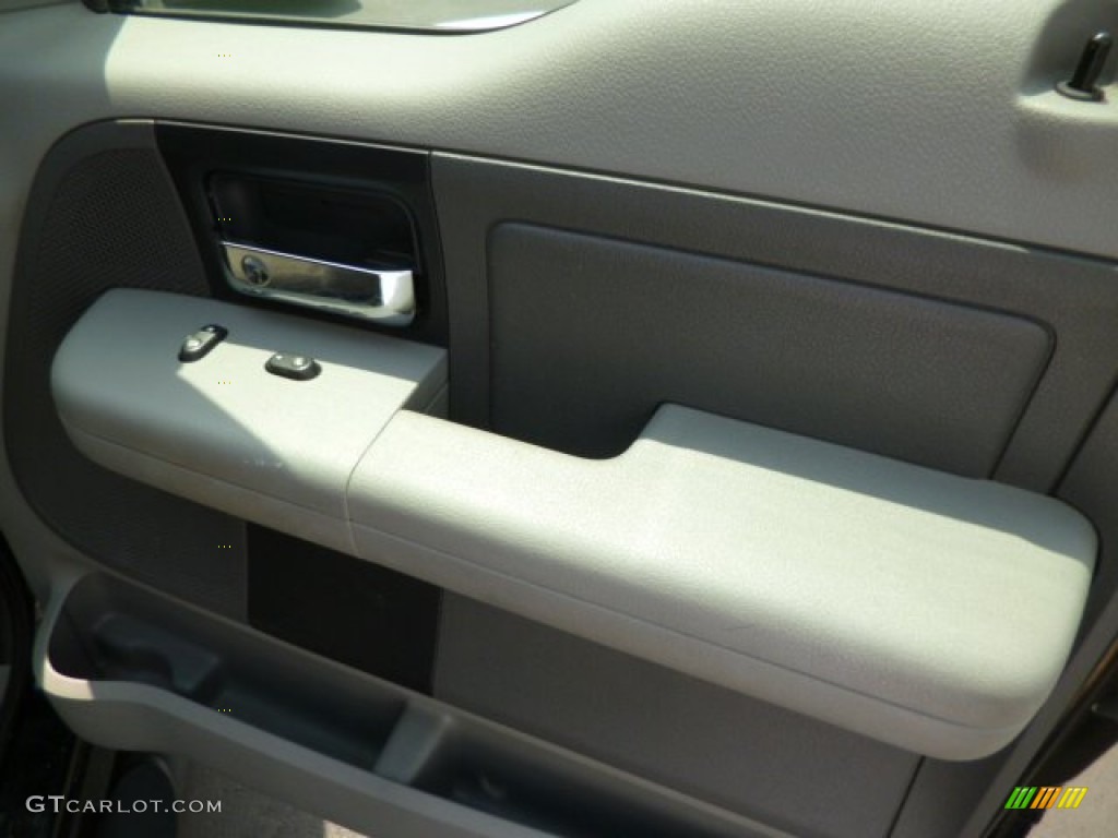 2006 F150 XLT SuperCrew 4x4 - Black / Medium/Dark Flint photo #11