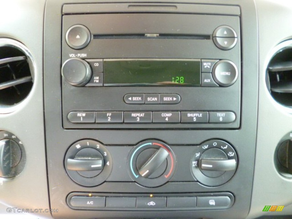 2006 F150 XLT SuperCrew 4x4 - Black / Medium/Dark Flint photo #19