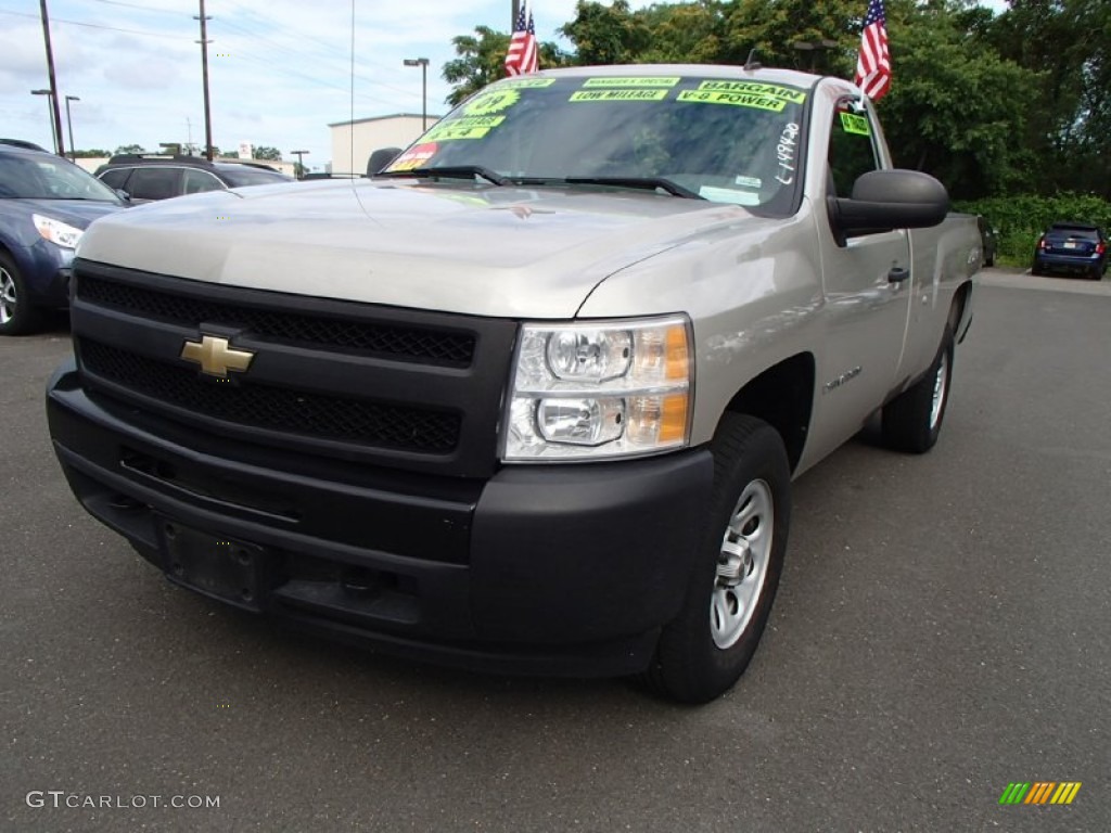 2009 Silverado 1500 Regular Cab 4x4 - Silver Birch Metallic / Dark Titanium photo #1