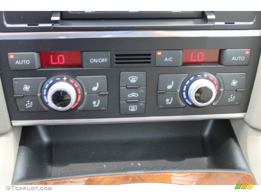 2013 Audi Q7 3.0 TDI quattro Controls Photo #83081090