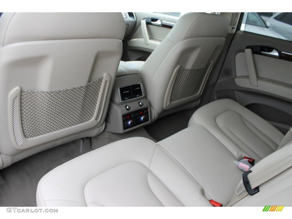 2013 Audi Q7 3.0 TDI quattro Rear Seat Photo #83081237