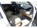 Super White - RAV4 I4 4WD Photo No. 14