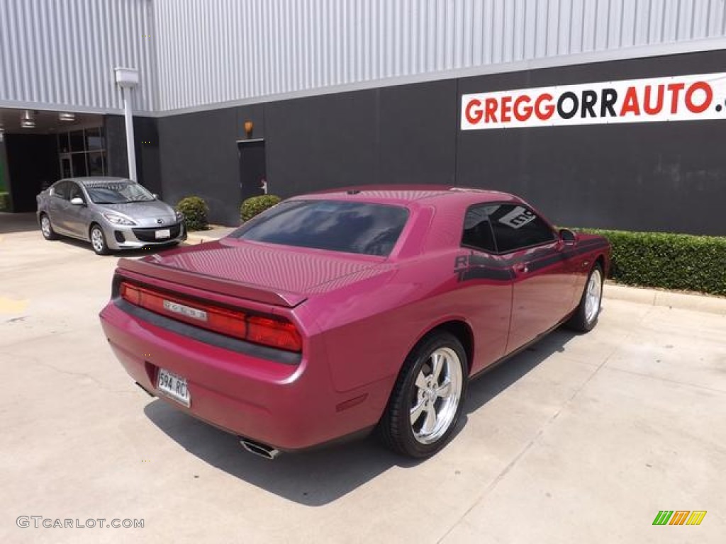2010 Challenger R/T Classic Furious Fuchsia Edition - Furious Fuchsia / Dark Slate Gray photo #3