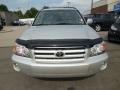 2005 Millenium Silver Metallic Toyota Highlander V6 4WD  photo #2