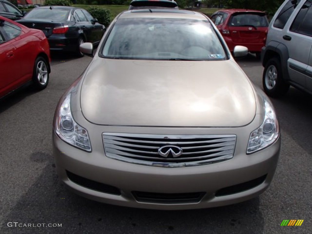2009 G 37 x Sedan - Sahara Sandstone / Wheat photo #2
