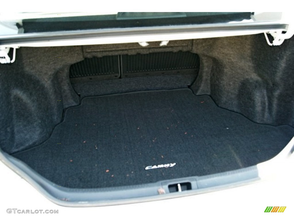 2013 Camry SE - Super White / Black/Ash photo #8