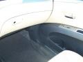 Champagne Gold Opal - B9 Tribeca Limited 7 Passenger Photo No. 29