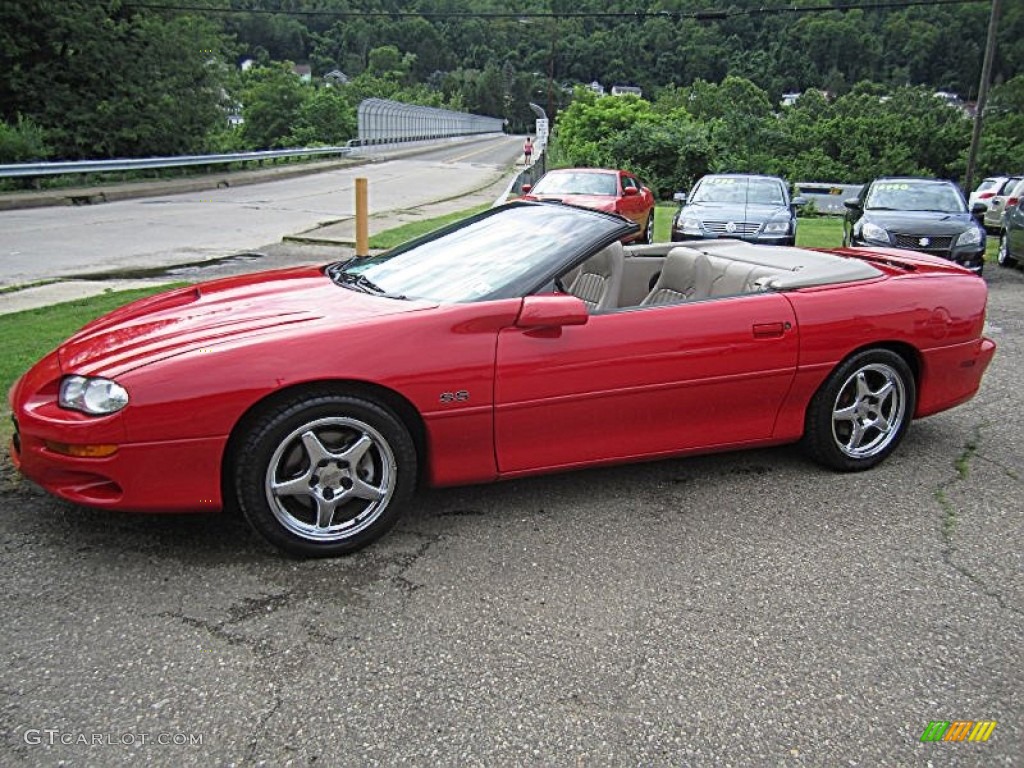 2002 Camaro Z28 Convertible - Bright Rally Red / Neutral photo #24
