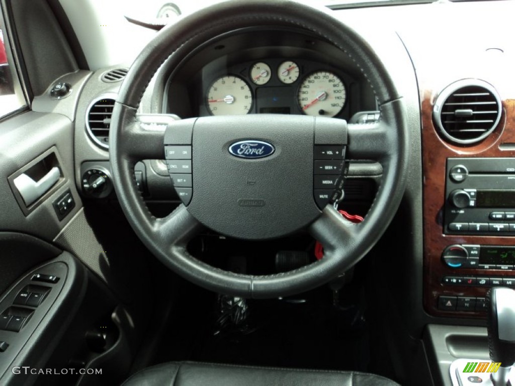 2007 Ford Freestyle Limited Black Steering Wheel Photo #83097398