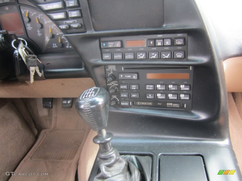 1994 Chevrolet Corvette Convertible Controls Photo #83098117