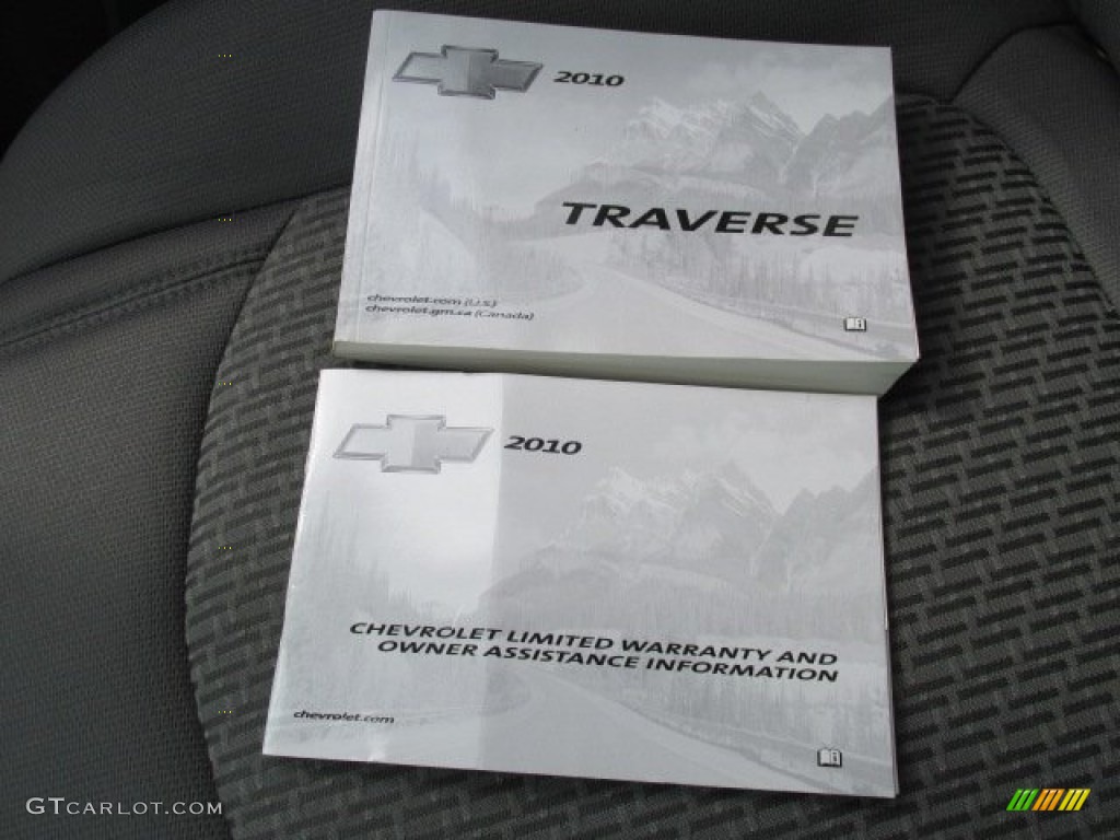 2010 Traverse LS AWD - Silver Ice Metallic / Dark Gray/Light Gray photo #29