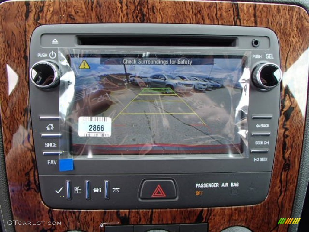 2014 Chevrolet Traverse LT AWD Controls Photo #83099690