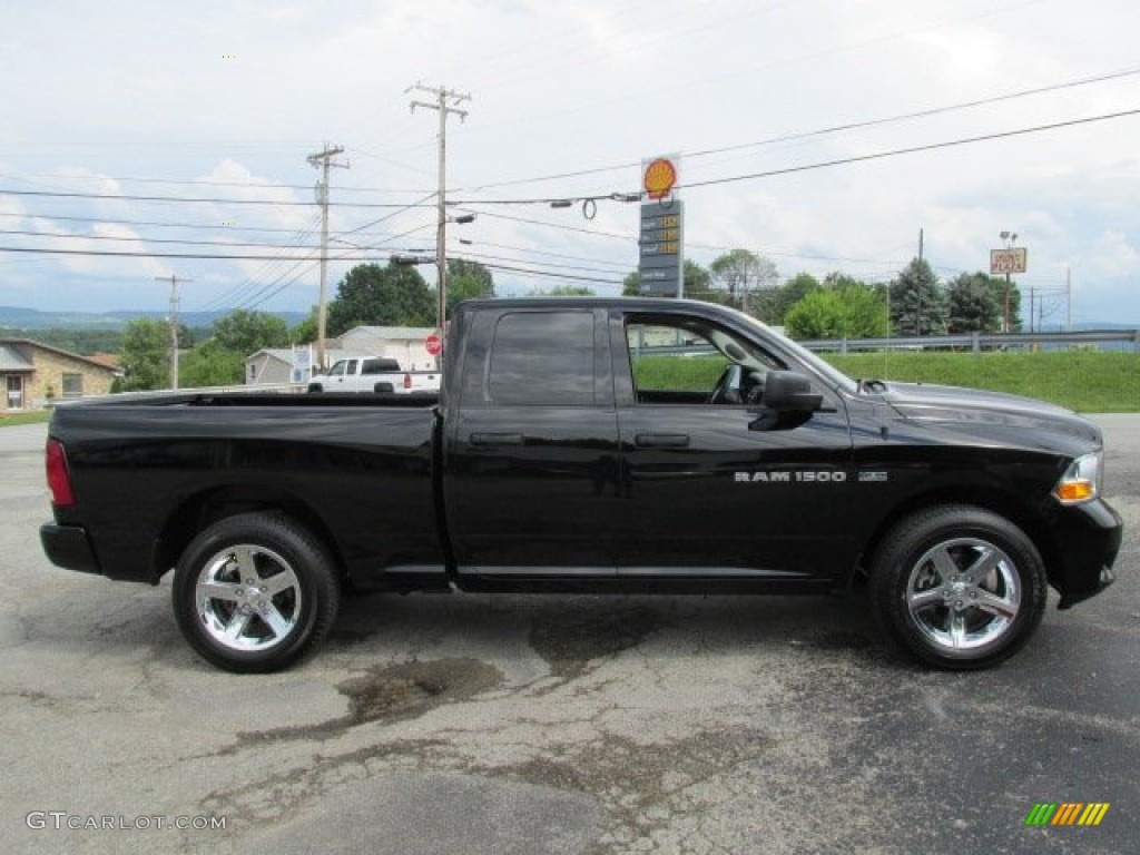 2012 Ram 1500 Express Quad Cab 4x4 - Black / Dark Slate Gray/Medium Graystone photo #9