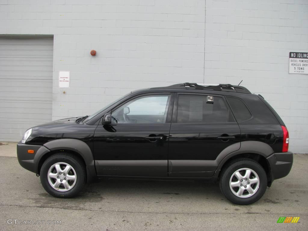 2005 Tucson GLS V6 4WD - Obsidian Black / Gray photo #2