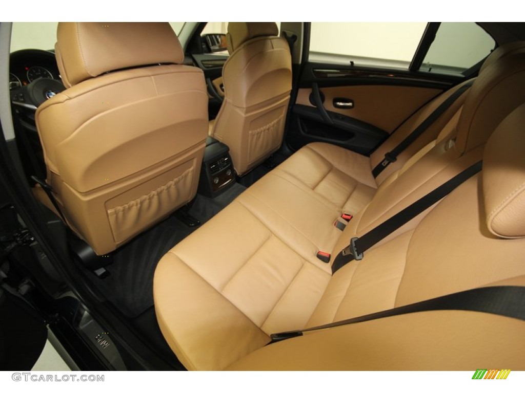 2008 BMW 5 Series 550i Sedan Rear Seat Photo #83102195