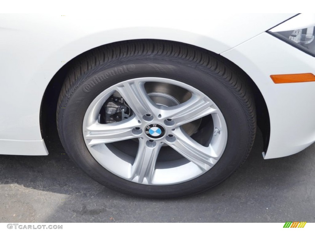 2013 3 Series 320i Sedan - Alpine White / Black photo #2