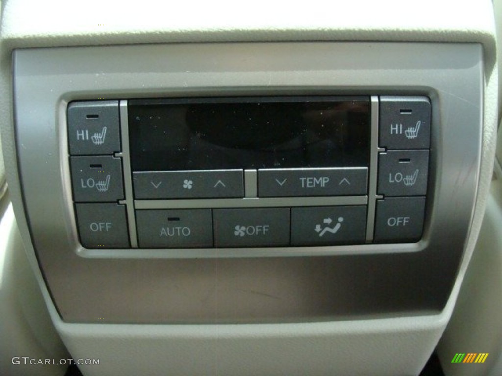 2011 Lexus GX 460 Premium Controls Photo #83104713