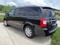 2013 Brilliant Black Crystal Pearl Chrysler Town & Country Touring  photo #8