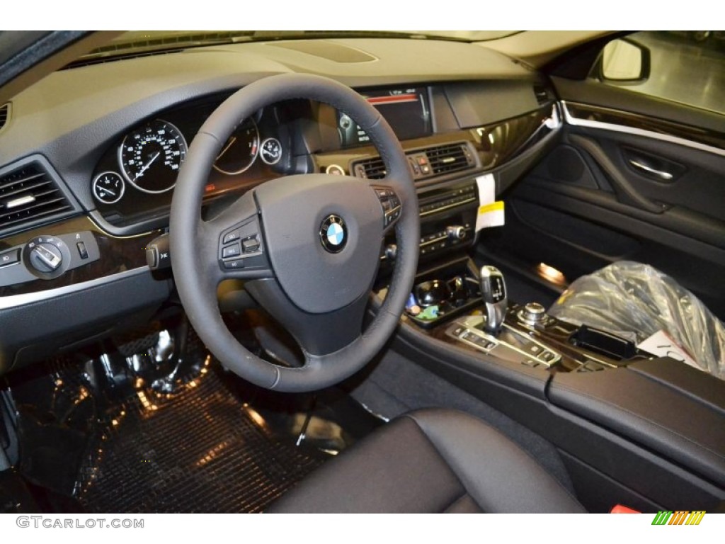 2013 5 Series 528i Sedan - Jet Black / Black photo #6